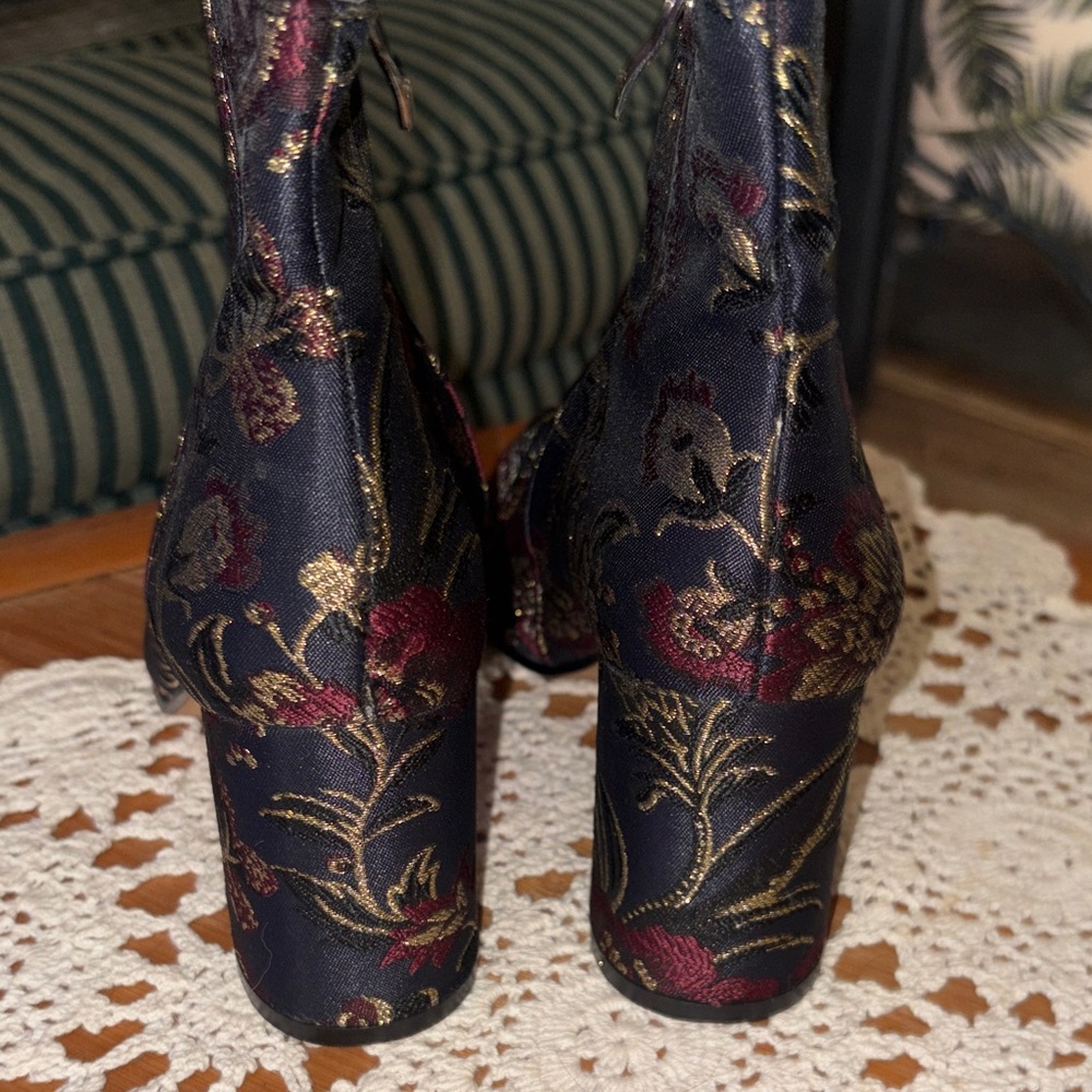 Womens shoes Antonio MELANI Black|dark navy Gold Floral Ankle Boots#baddie#glam - Picture 6 of 7
